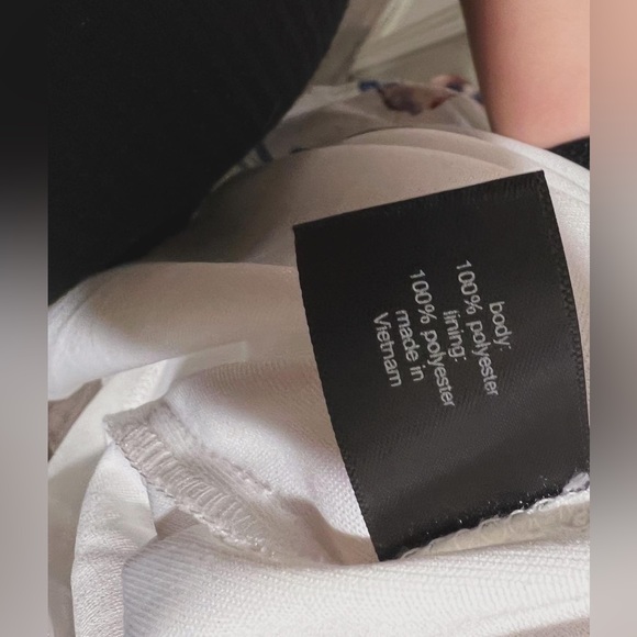 Lane Bryant plus size cold shoulder ruffle floral dress - Picture 8 of 9